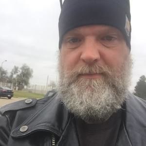 Meet your Posher, Wes